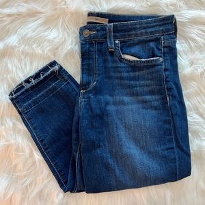 Joe’s Jeans Women’s Skinny Ankle w Heavy Distressing! Super Cute!